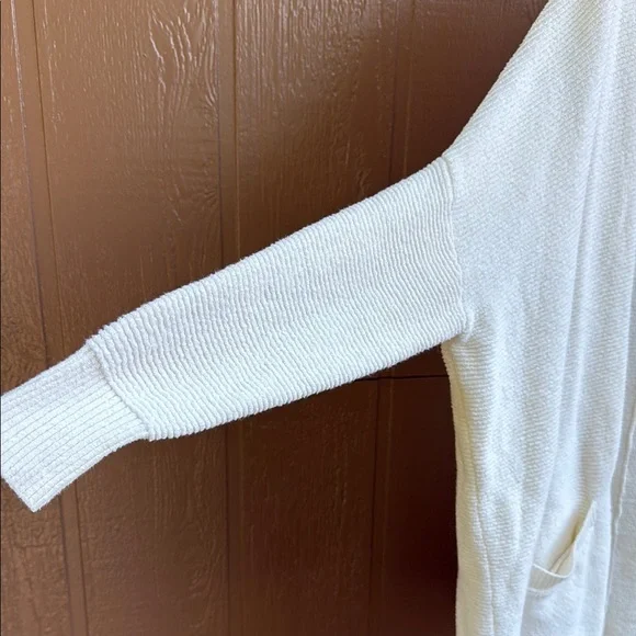Free People Cardigan Sweater’s - Picture 4 of 7